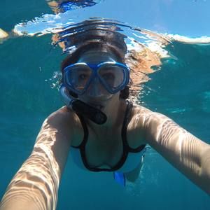 Meet your Posher, Lizzie